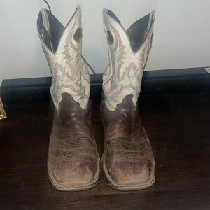 Men’s cowboy boots
